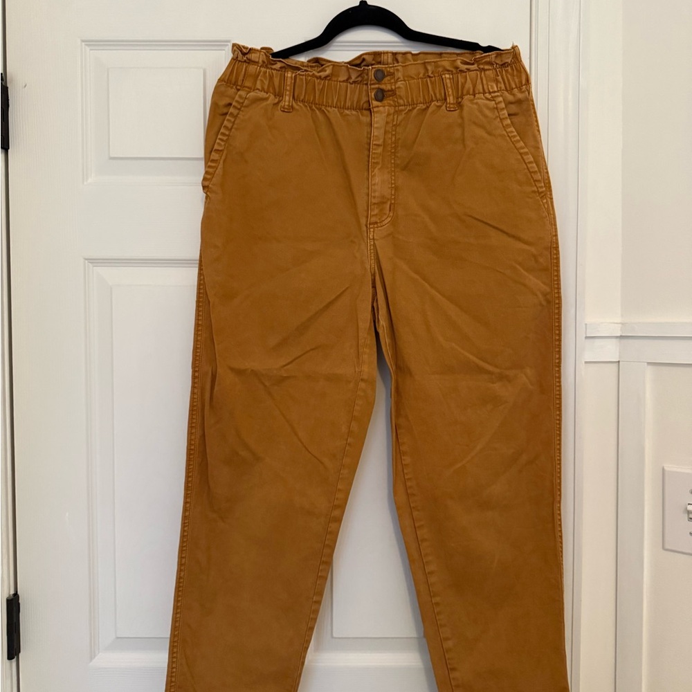 Women’s Tan Pants